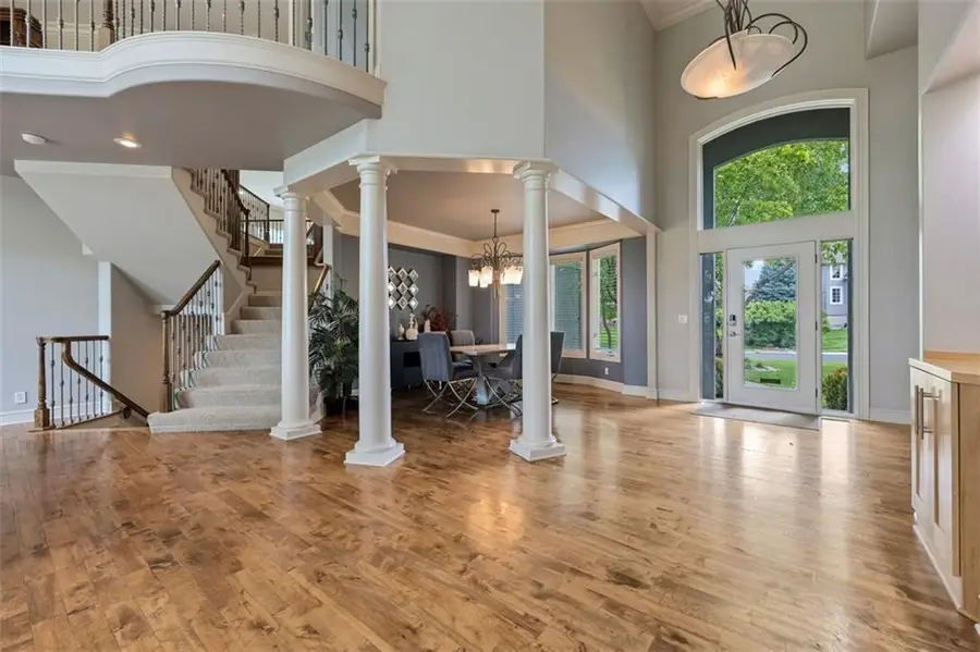 9920 Skyview Lane, Lenexa, KS 66220 - #3