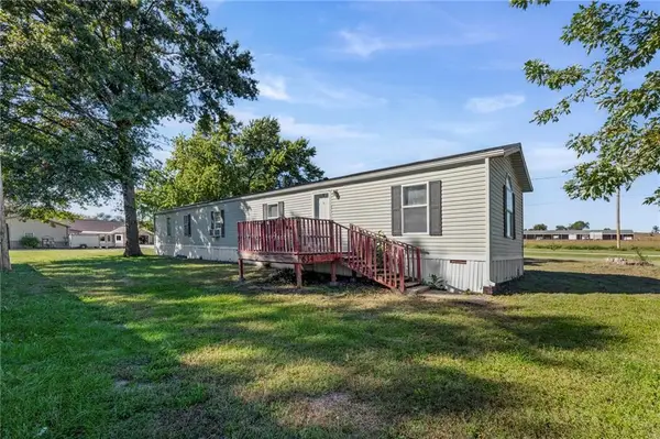 634 Monroe Street, Pomona, KS 66076