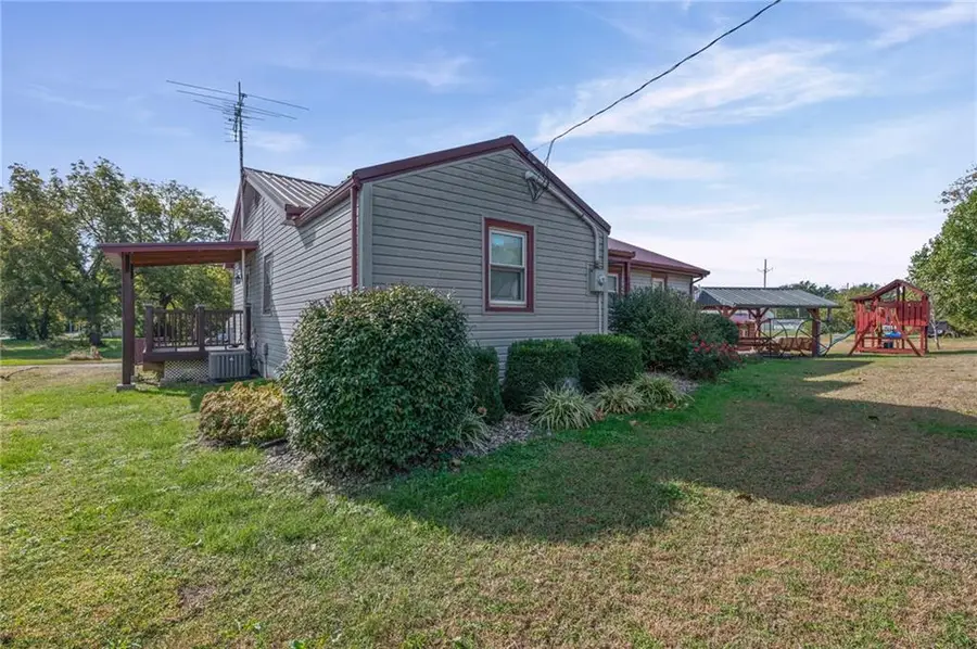 203 Frank Street, Edgerton, MO 64444 - #3