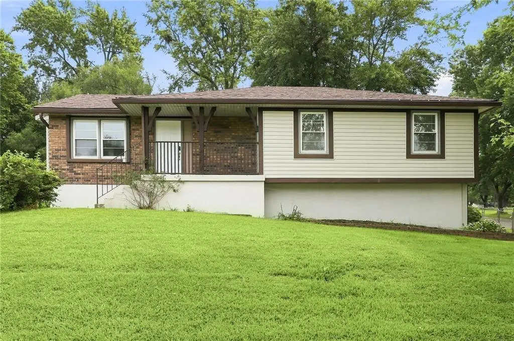1601 N Glen Ellyn Street, Independence, MO 64056 - #1
