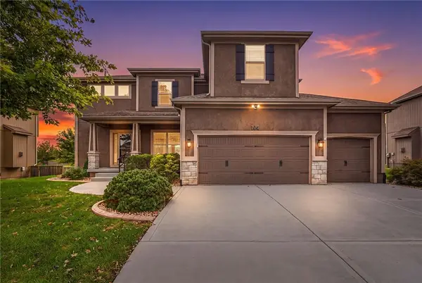 104 SW Shores Drive, Blue Springs, MO 64064