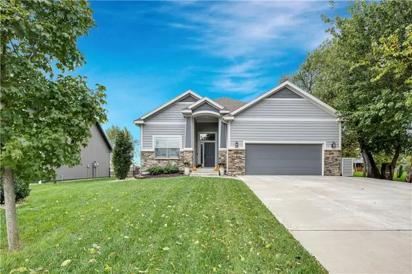 16300 S Britton Street, Olathe, KS 66062