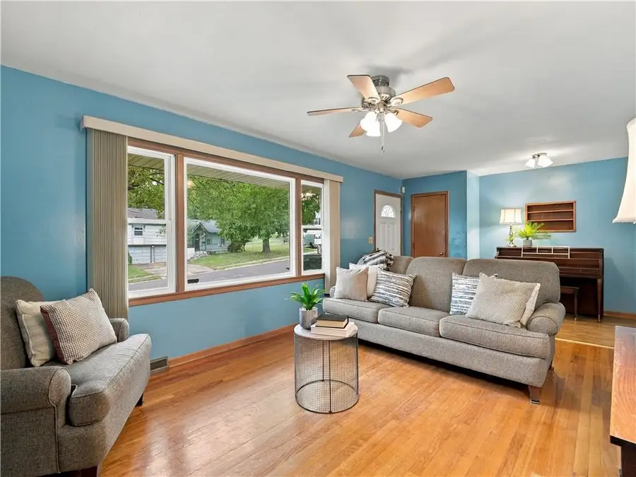 8314 Kentucky Avenue, Raytown, MO 64138 - #2