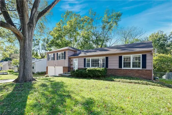 10130 Horton Drive, Overland Park, KS 66207