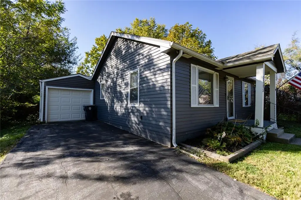 5305 NE 45th Terrace, Kansas City, MO 64117 - #1