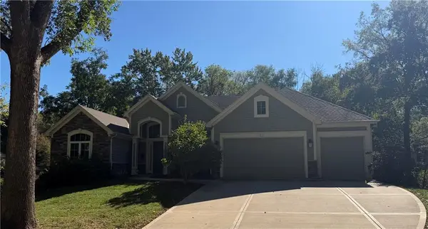 2907 W 98 Street, Leawood, KS 66206
