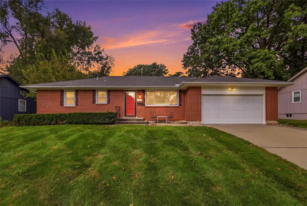 8914 Park Street, Lenexa, KS 66215 - #1