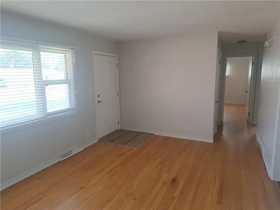 7508 N Highland Avenue, Kansas City, MO 64118 - #3