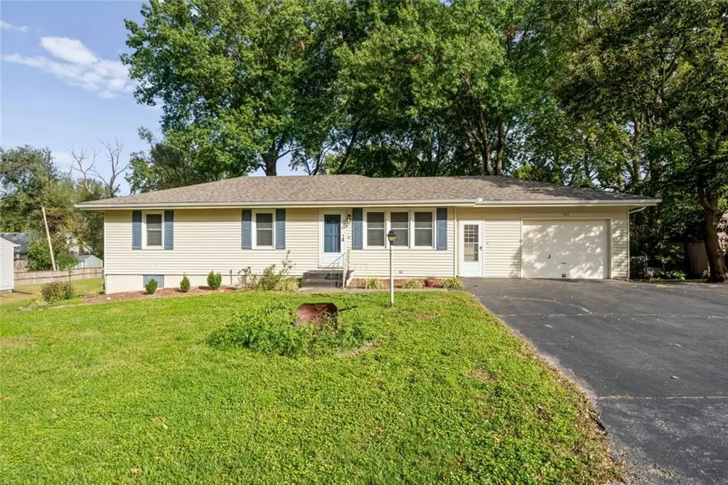 705 SW Mitchell Street, Oak Grove, MO 64075 - #1