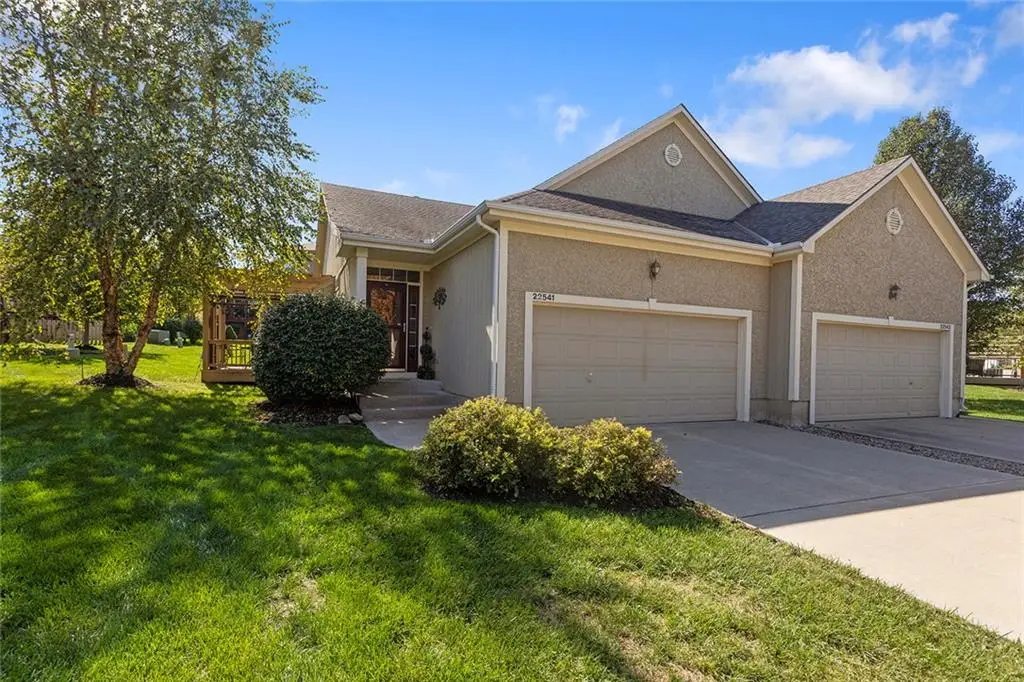 22541 W 72nd Street, Shawnee, KS 66227 - #1