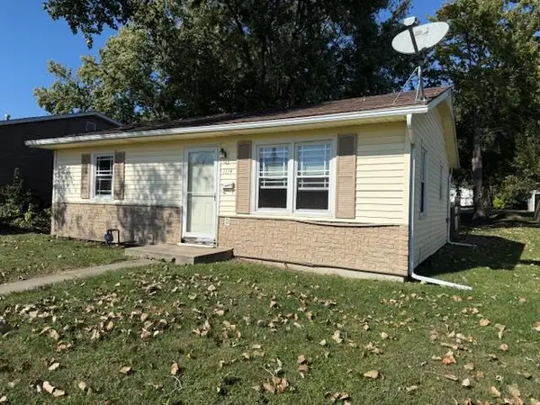1114 W 3rd Street, Cameron, MO 64429