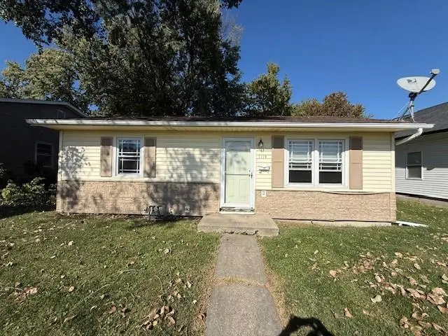 1114 W 3rd Street, Cameron, MO 64429 - #2