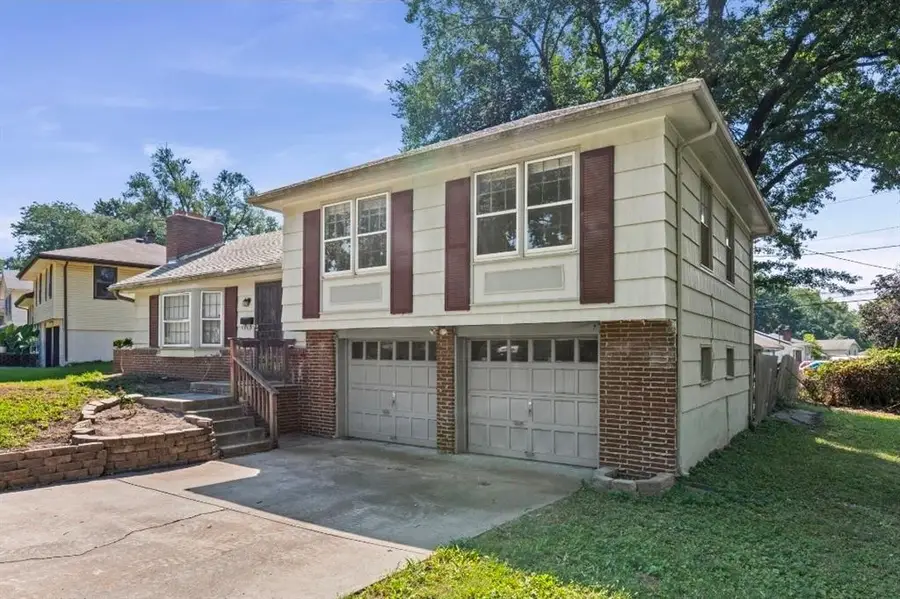 9503 E 80th Terrace, Raytown, MO 64138 - #2