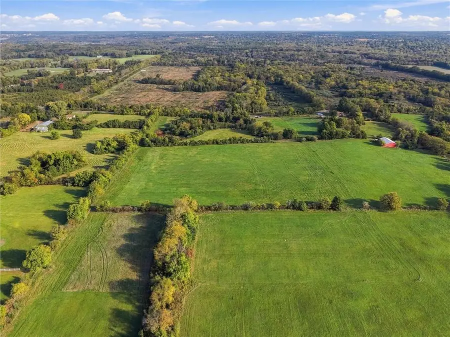 24705 Cowherd Road, Lees Summit, MO 64064 - #3