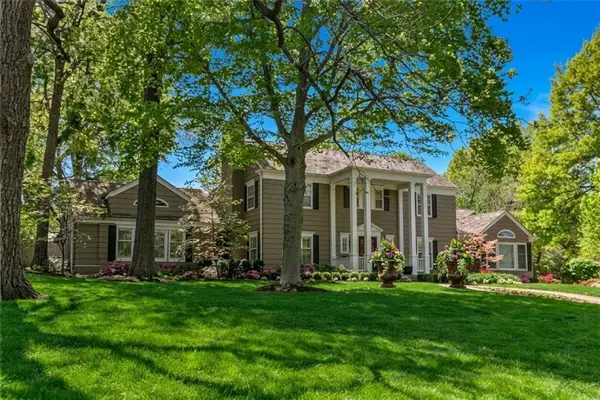 639 W 55 Street, Kansas City, MO 64113