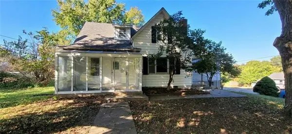 720 W 1st Street, Carrollton, MO 64633