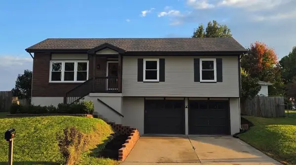 603 SE 21st Street Street, Oak Grove, MO 64075