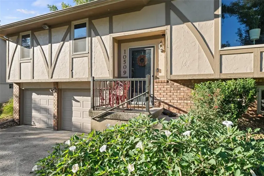 10509 NW 57th Street, Kansas City, MO 64152 - #3