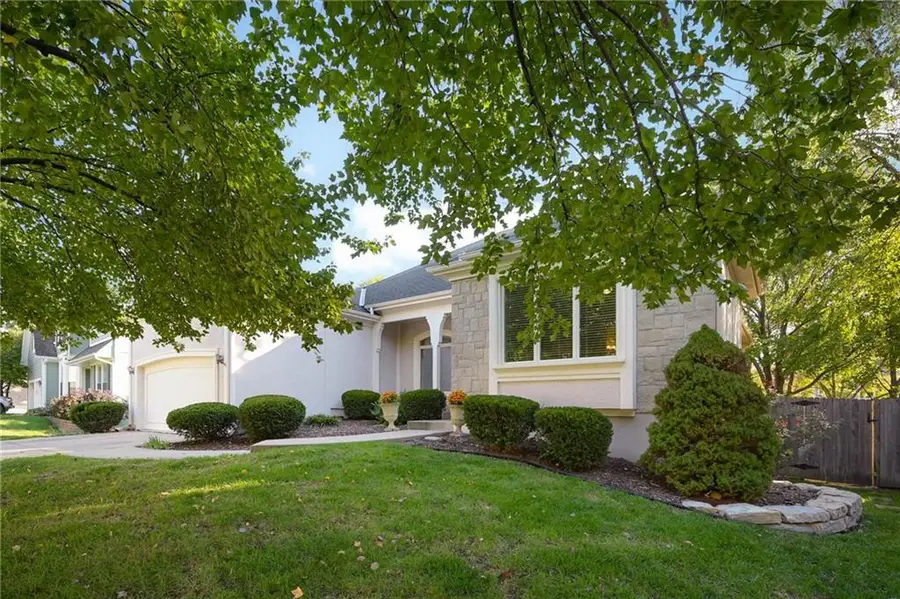 12307 Ash Ash Street, Leawood, KS 66209 - #3
