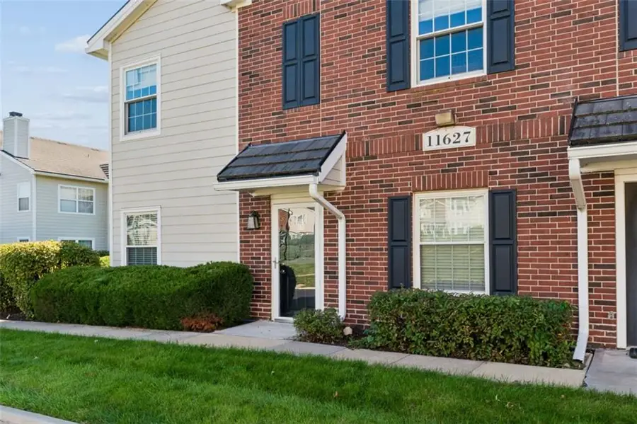 11627 Tomahawk Creek Parkway #A, Leawood, KS 66211 - #3