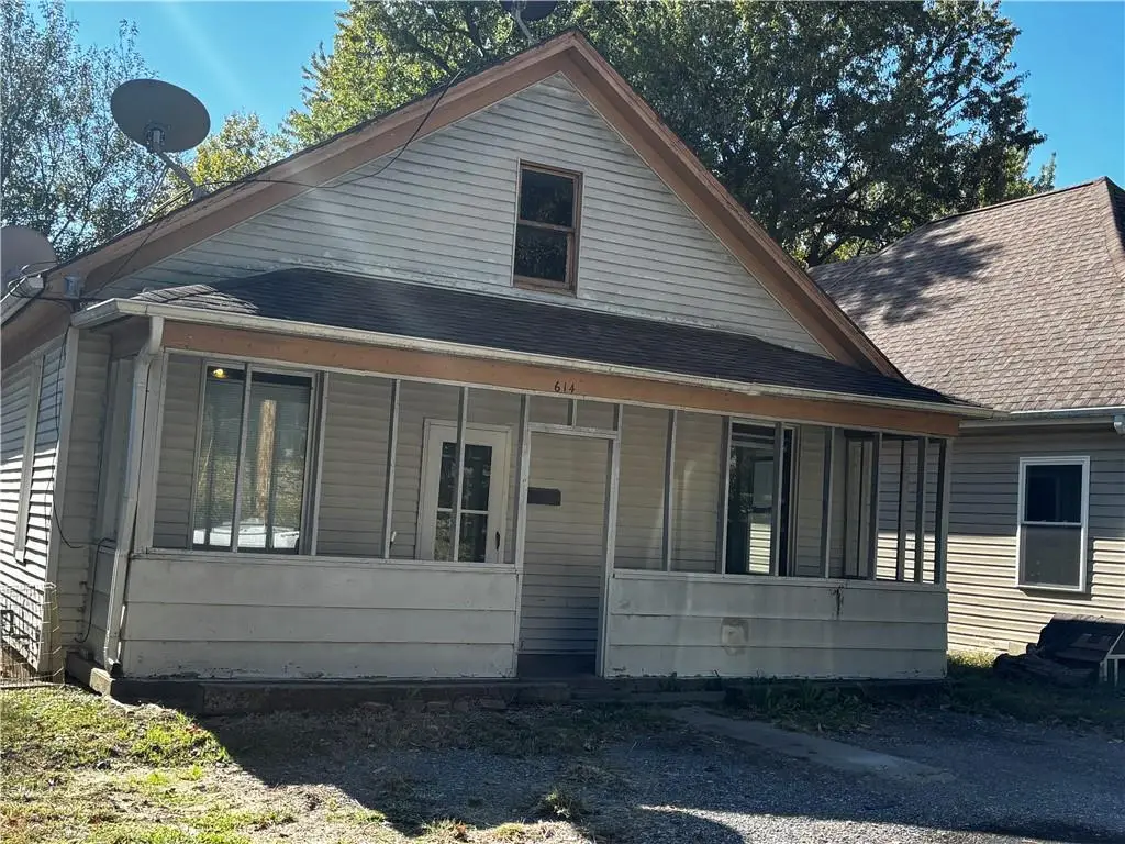 614 Hardin Street, Saint Joseph, MO 64505 - #1