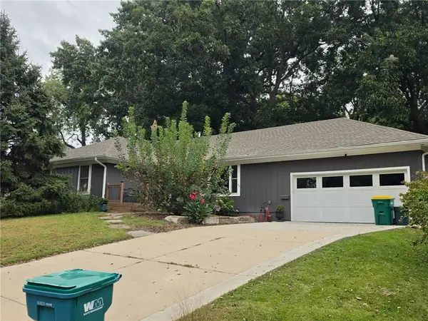 6027 Robinson Street, Overland Park, KS 66202