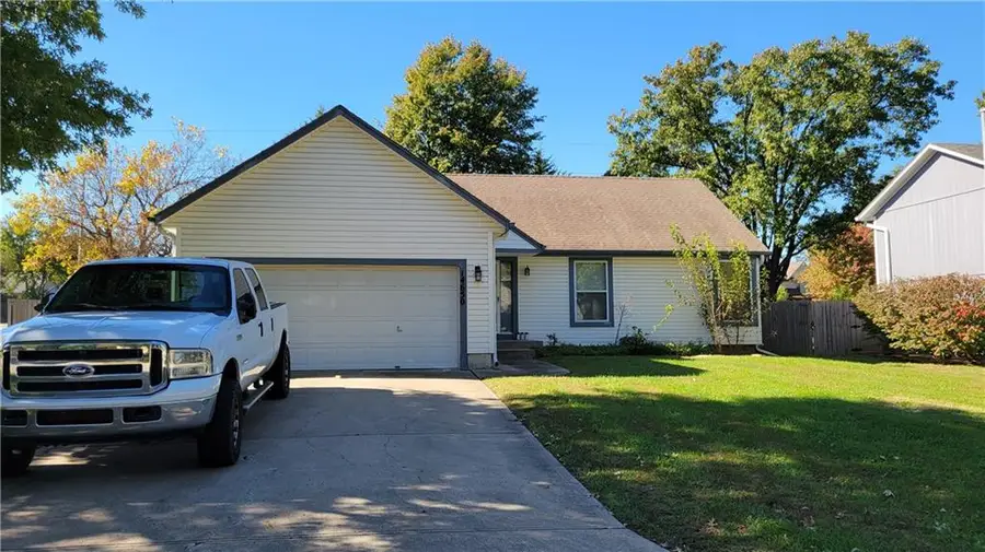 14650 S Peppermill Court, Olathe, KS 66062 - #2