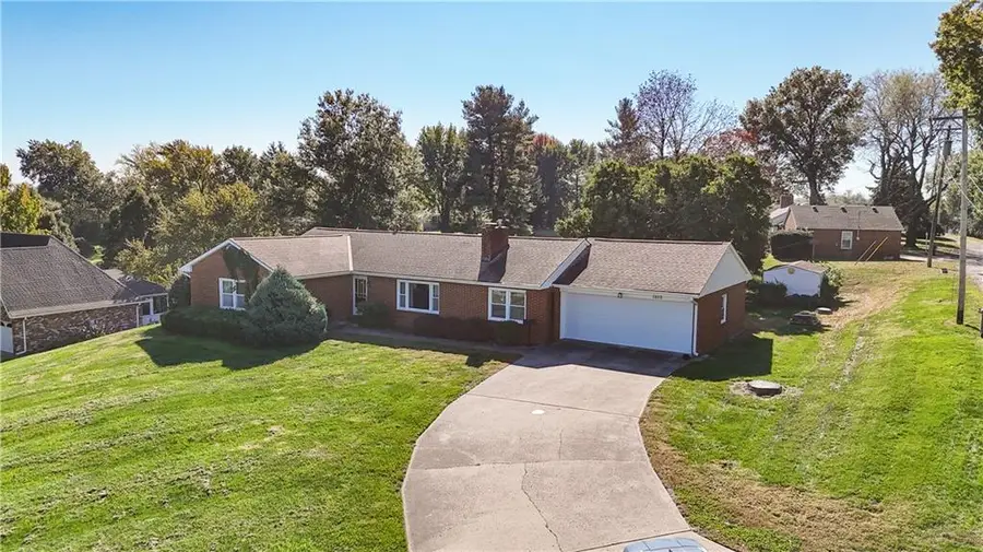 1610 Country Club Road, Atchison, KS 66002 - #3