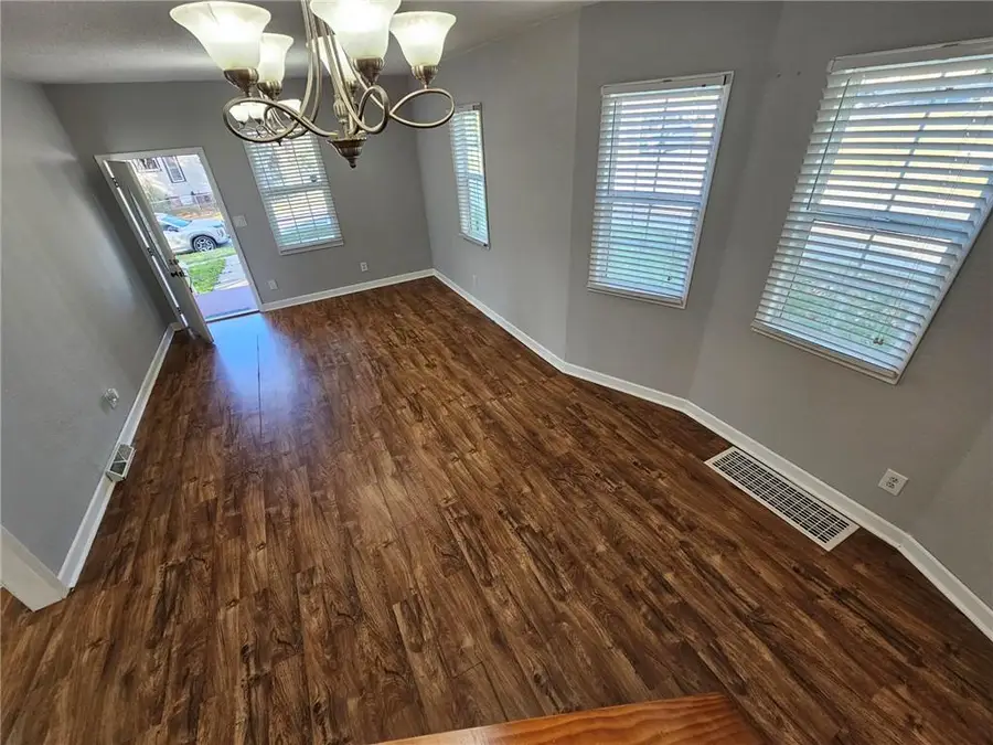 1324 Hickory Street, Saint Joseph, MO 64503 - #3