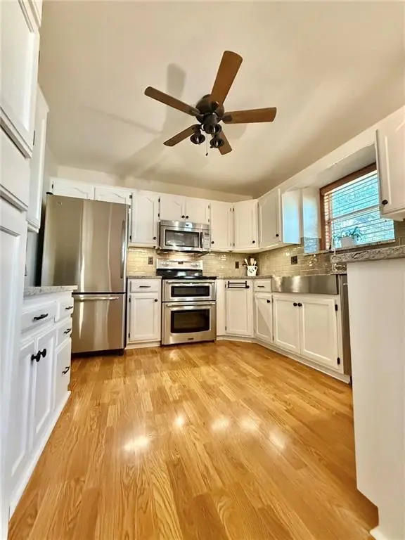 2130 Sunset Circle, Pleasant Hill, MO 64080 - #3