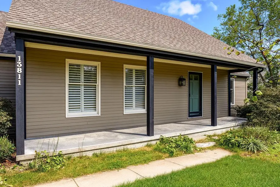 13811 W 48th Street, Shawnee, KS 66217 - #3