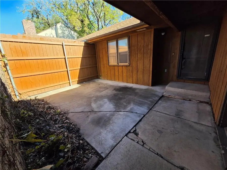 3602 Cambridge Avenue, Topeka, KS 66614 - #2