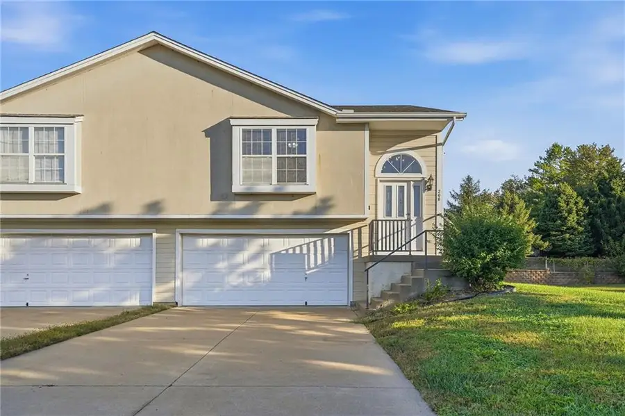 200 SW Chartwell Drive, Lees Summit, MO 64082 - #3