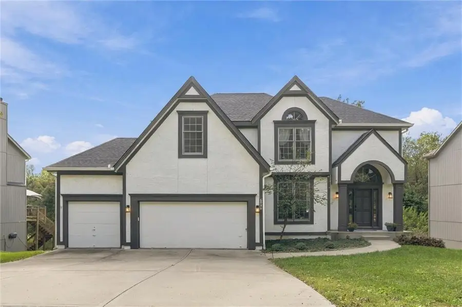 6946 Oakview Street, Shawnee, KS 66216 - #2