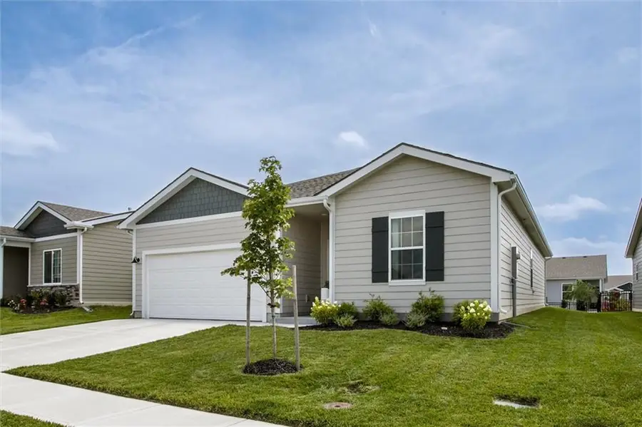 27031 E Oak View Drive, Lees Summit, MO 64086 - #2