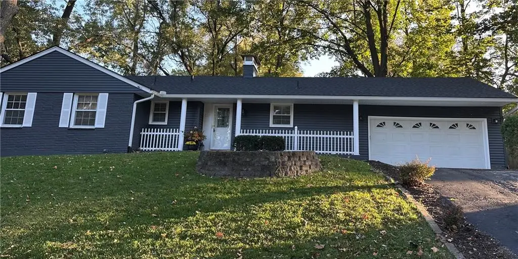 217 NW 43rd Street, Kansas City, MO 64116 - #1