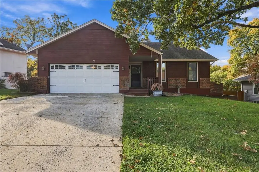 2600 SW Morningside Drive, Blue Springs, MO 64015 - #2