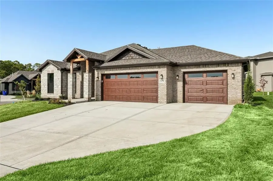 18435 W 195th Terrace, Spring Hill, KS 66083 - #3