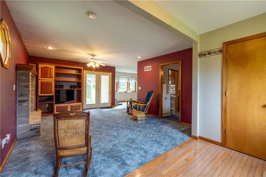 13470 Brookwood Way, Saint Joseph, MO 64505 - #3