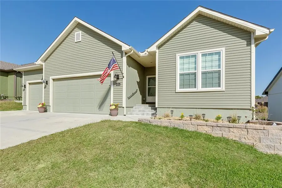 4004 NW 96th Terrace, Kansas City, MO 64154 - #2