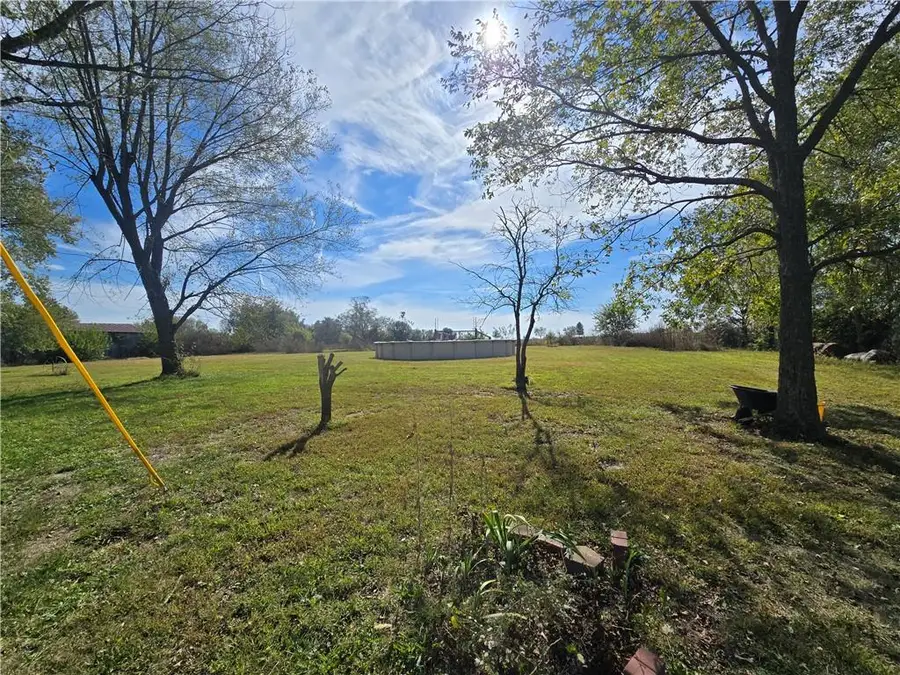 1049 SW 418p Road, Deepwater, MO 64740 - #2