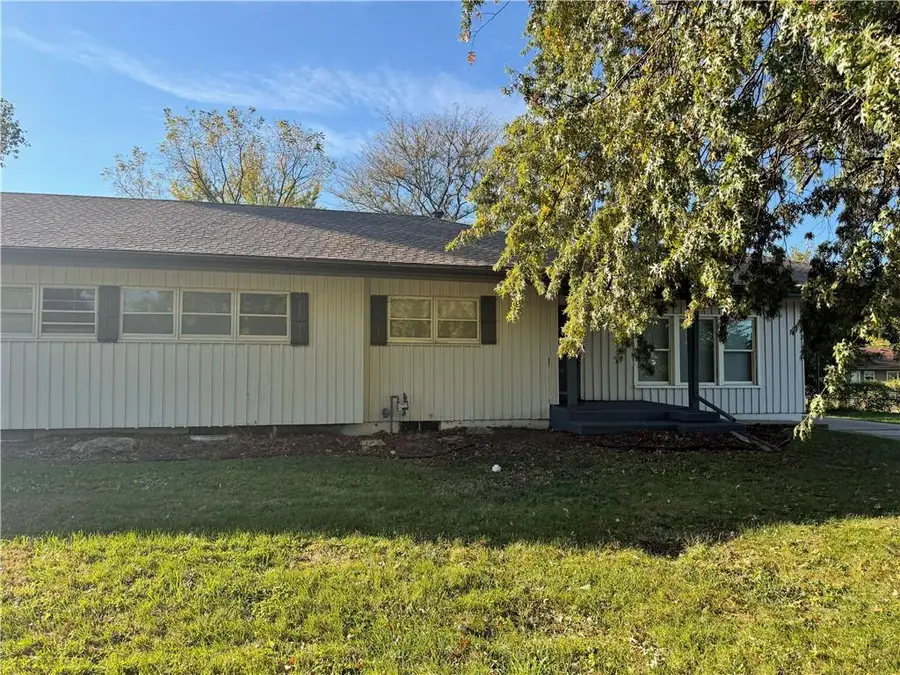 502 Tumbleweed Place, Belton, MO 64012 - #3