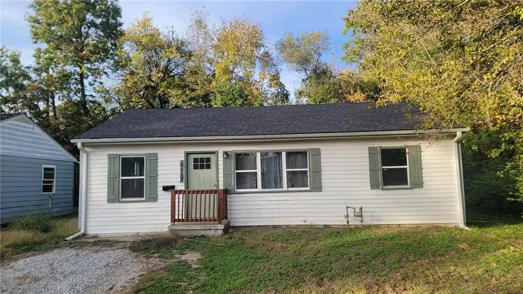 610 Elm Street, Knob Noster, MO 65336 - #1