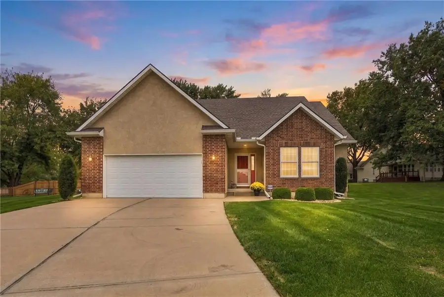 1128 SW Hoke Court, Lees Summit, MO 64081 - #2