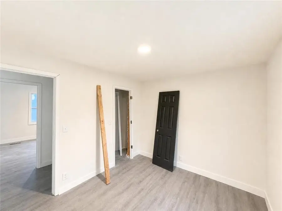 5345 Park Avenue, Kansas City, MO 64130 - #3