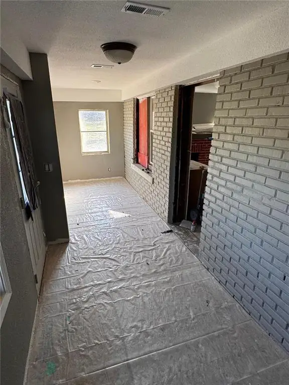 4924 Agnes Avenue, Kansas City, MO 64130 - #2