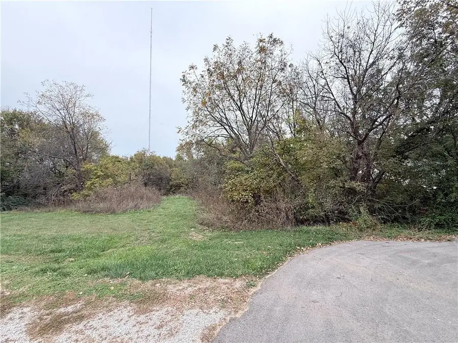 Poplar Street, Basehor, KS 66007 - #2