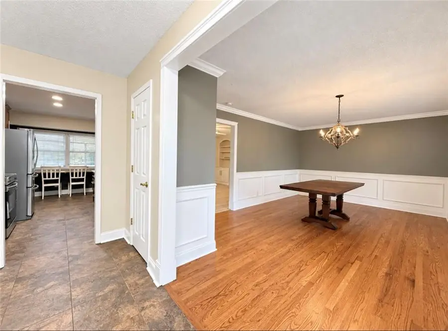 15109 E 40th Street S, Independence, MO 64055 - #3