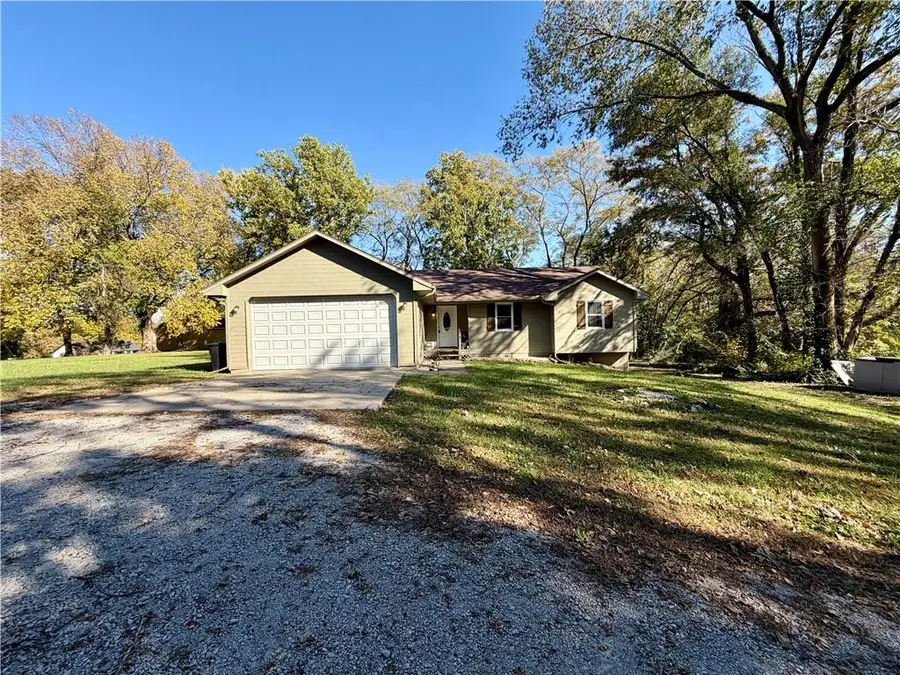 701 S Whitmer Street, Richmond, MO 64085 - #3