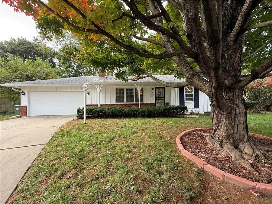 11301 E 53rd Terrace, Raytown, MO 64133 - #2